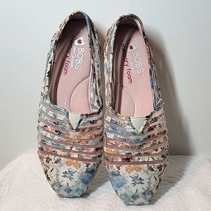 BOBS Sketchers Women's Shoes Floral Mesh Flats Blush Pink Multi Colored Size 7.5